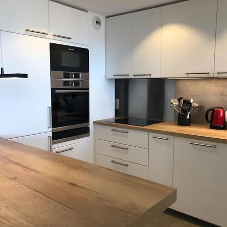 Apartment Superbe 3 Pieces Vue Mer A 2 Mn De La Plage, Terrasse, Piscine Et Parking Prive !